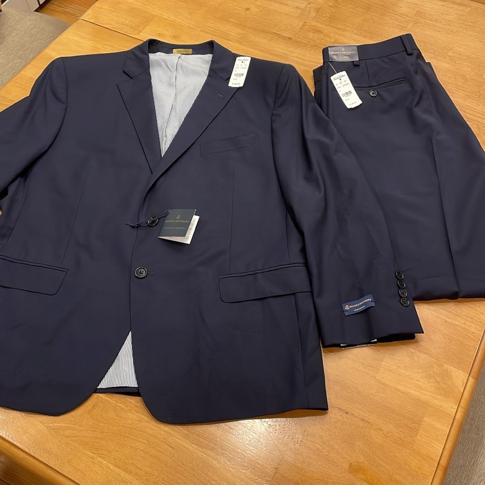 NWT 2Pc Brooks Brothers Navy Suit Jacket Pants Madison Fit Explorer 44S, 35x32